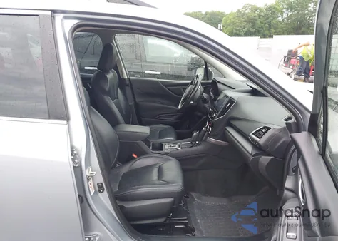 2020 Subaru Forester Limited z USA, uszkodzony, nr VIN JF2SKAUC0LH555924